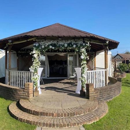 Rettendon Lodge Battlesbridge Kültér fotó